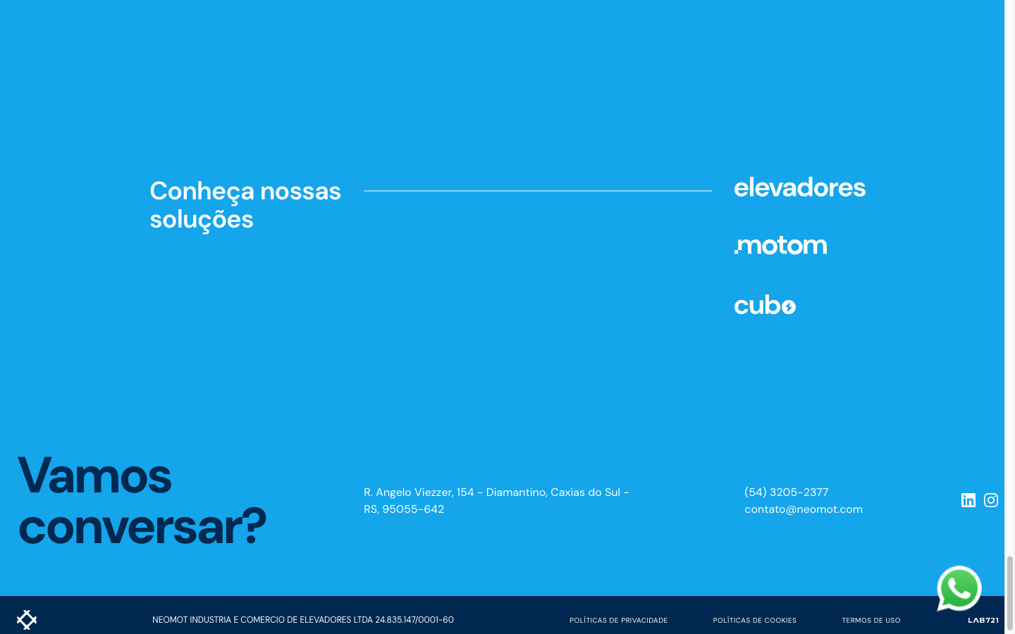 Closing identity: a bright-blue Vamos conversar? contact panel with the Elevadores, Motom and Cubo wordmarks