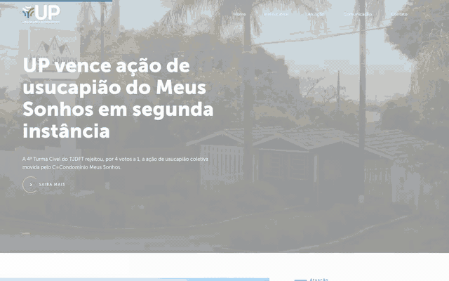 Scrolling through the UPSA homepage: the news-led hero reveals, then the page opens onto an aerial of the Fazenda Paranoazinho and the regularization mission